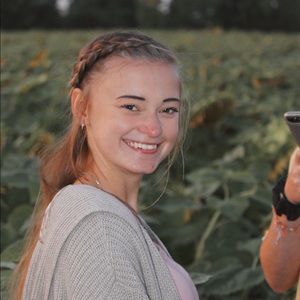 Meet your Posher, Meghan